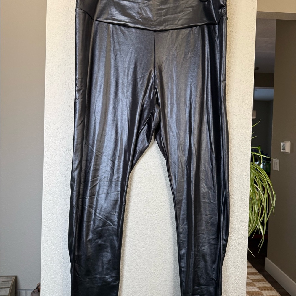 SHEIN Black Faux Leather Pants